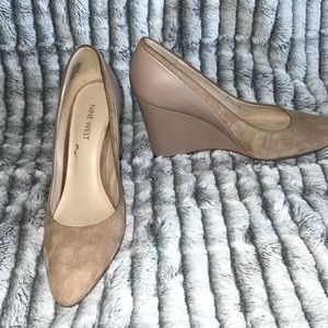 Nine Weste nude, suede and leather wedge heels. 7M.